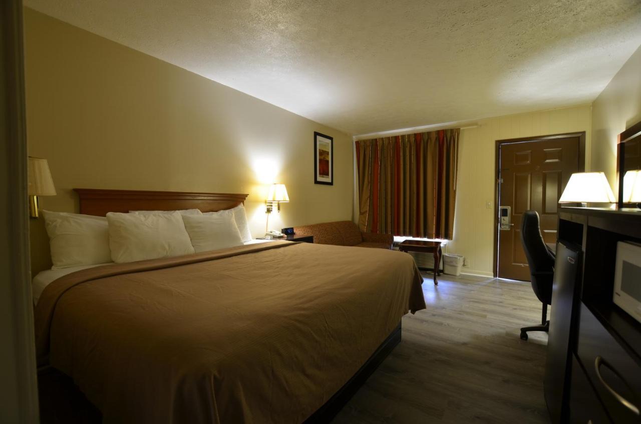 Travelowes Motel - Maggie Valley Eksteriør billede