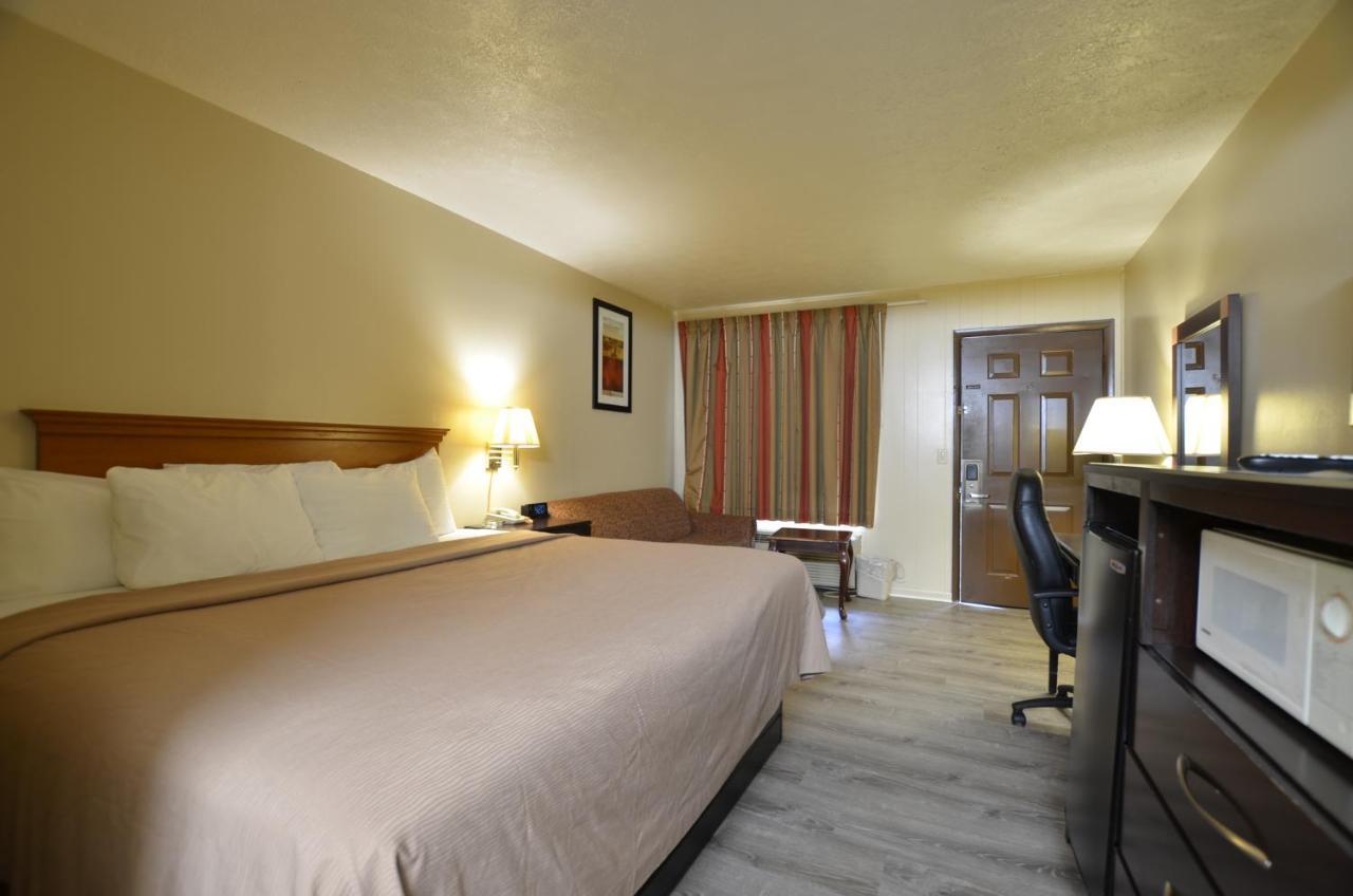 Travelowes Motel - Maggie Valley Eksteriør billede