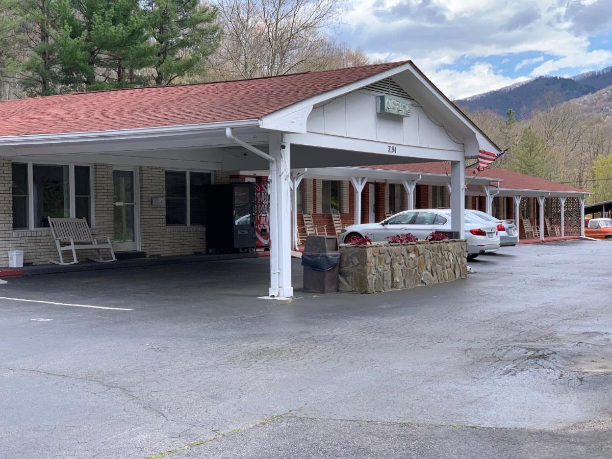 Travelowes Motel - Maggie Valley Eksteriør billede