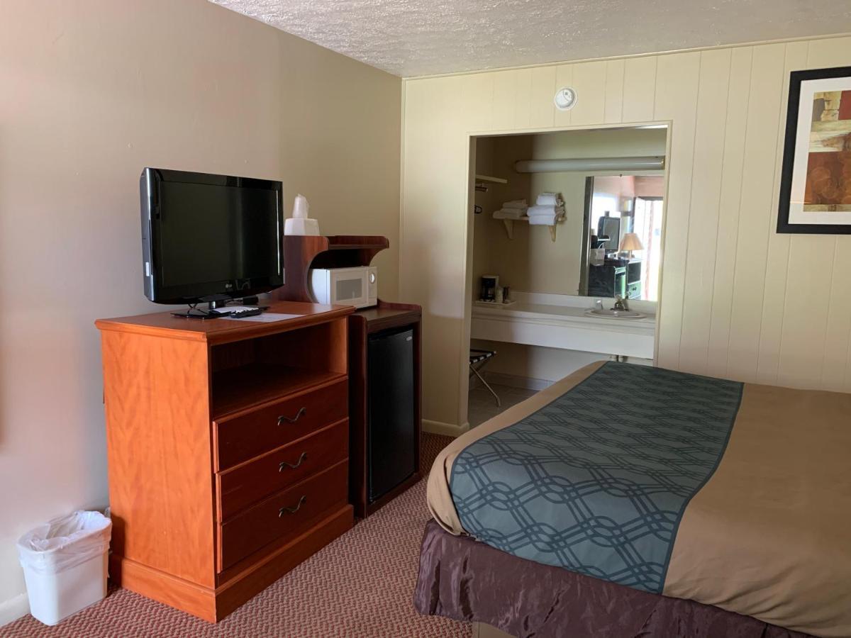 Travelowes Motel - Maggie Valley Eksteriør billede